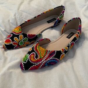 Cutest multi-color flats EVER!! Solid, but have a crocheted look.